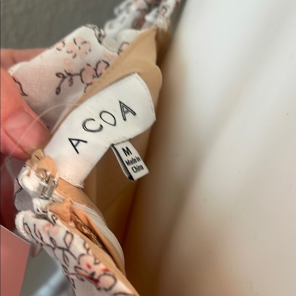 Miss Lola Floral Ruched Long Sleeve Dress - White and Pink - Picture 3 of 12